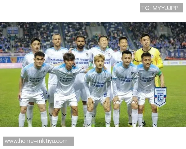 石家庄永昌迎战大连人全力争胜展现球队实力与斗志