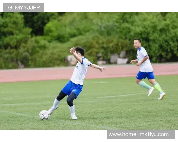 足球即时比分90vs直播带你实时掌握赛事动态与精彩瞬间的全新体验